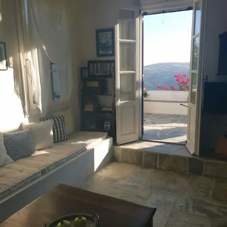 Mary S Traditional Cycladic House Tatil Evi Skaládhos