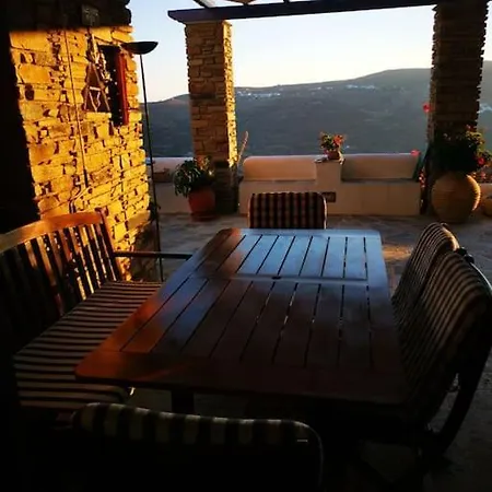 Mary S Traditional Cycladic House *